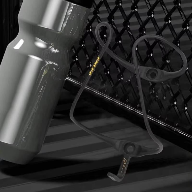 حامل زجاجة ماء للدراجات مصنوع  - مراجعة Cycling Gear Holder وسعره